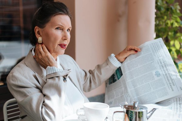 Éclat de soirée : Magnifiez vos courbes avec élégance